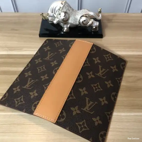 Rep ladies BRAZZA WALLET LOUIS VUITTON 0609
